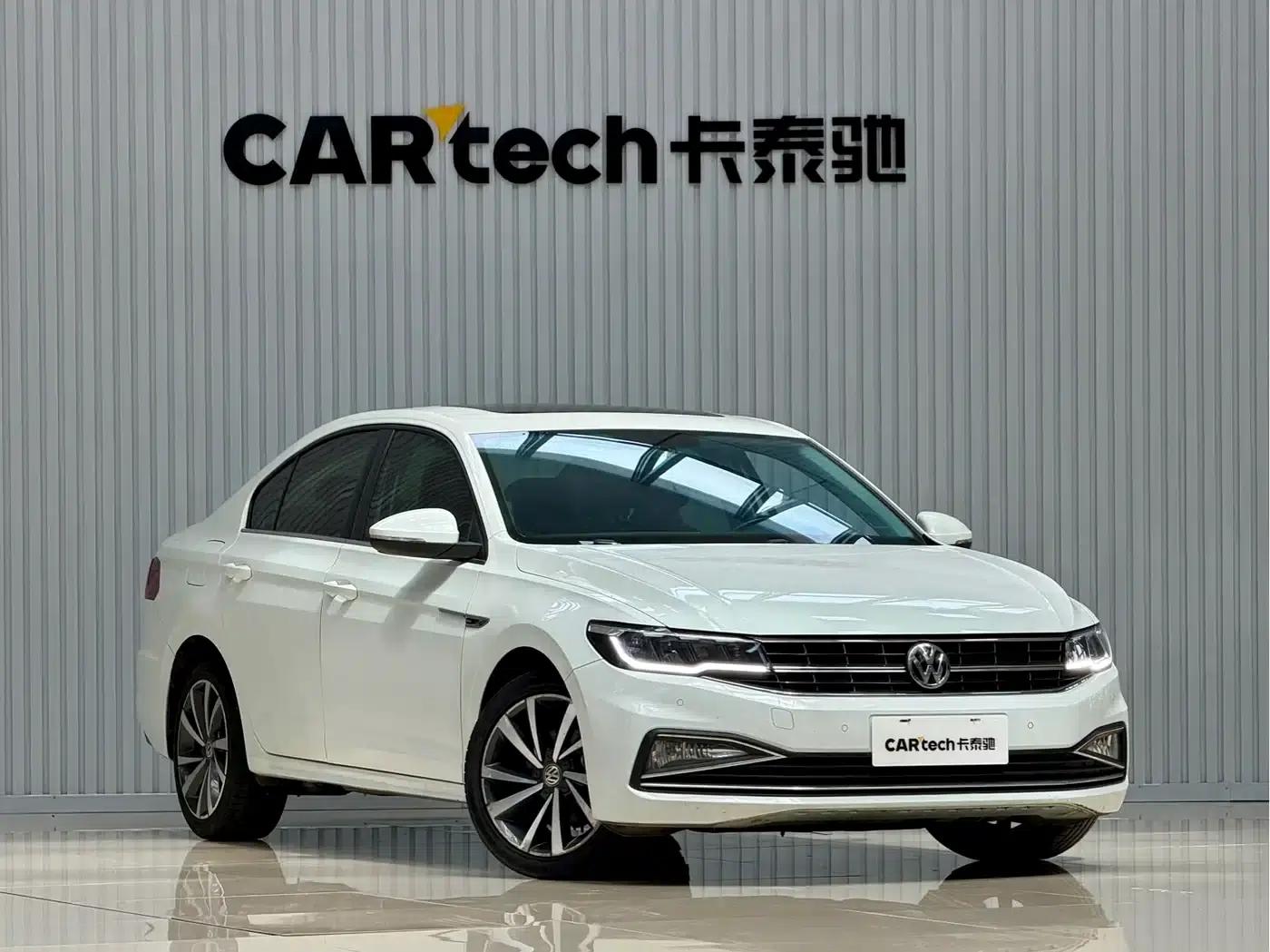 2019 Volkswagen Bora Facelift 280TSI DSG Luxury Model (National V Emission Standard) — миниатюра 3