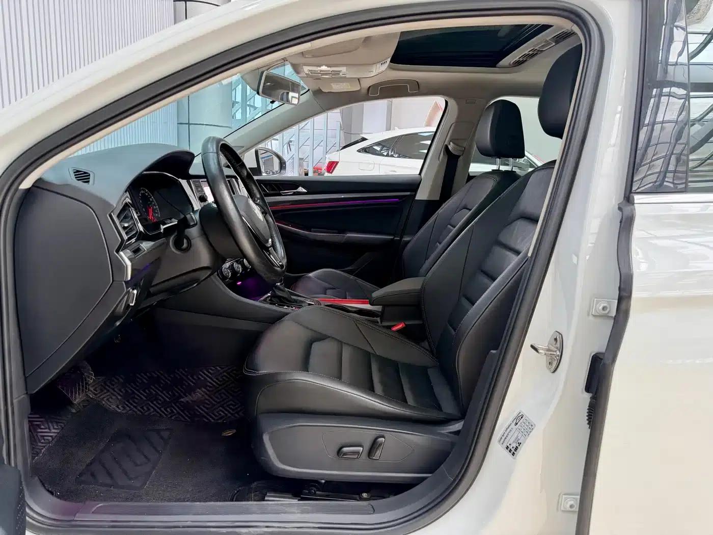 2019 Volkswagen Bora Facelift 280TSI DSG Luxury Model (National V Emission Standard) — миниатюра 26
