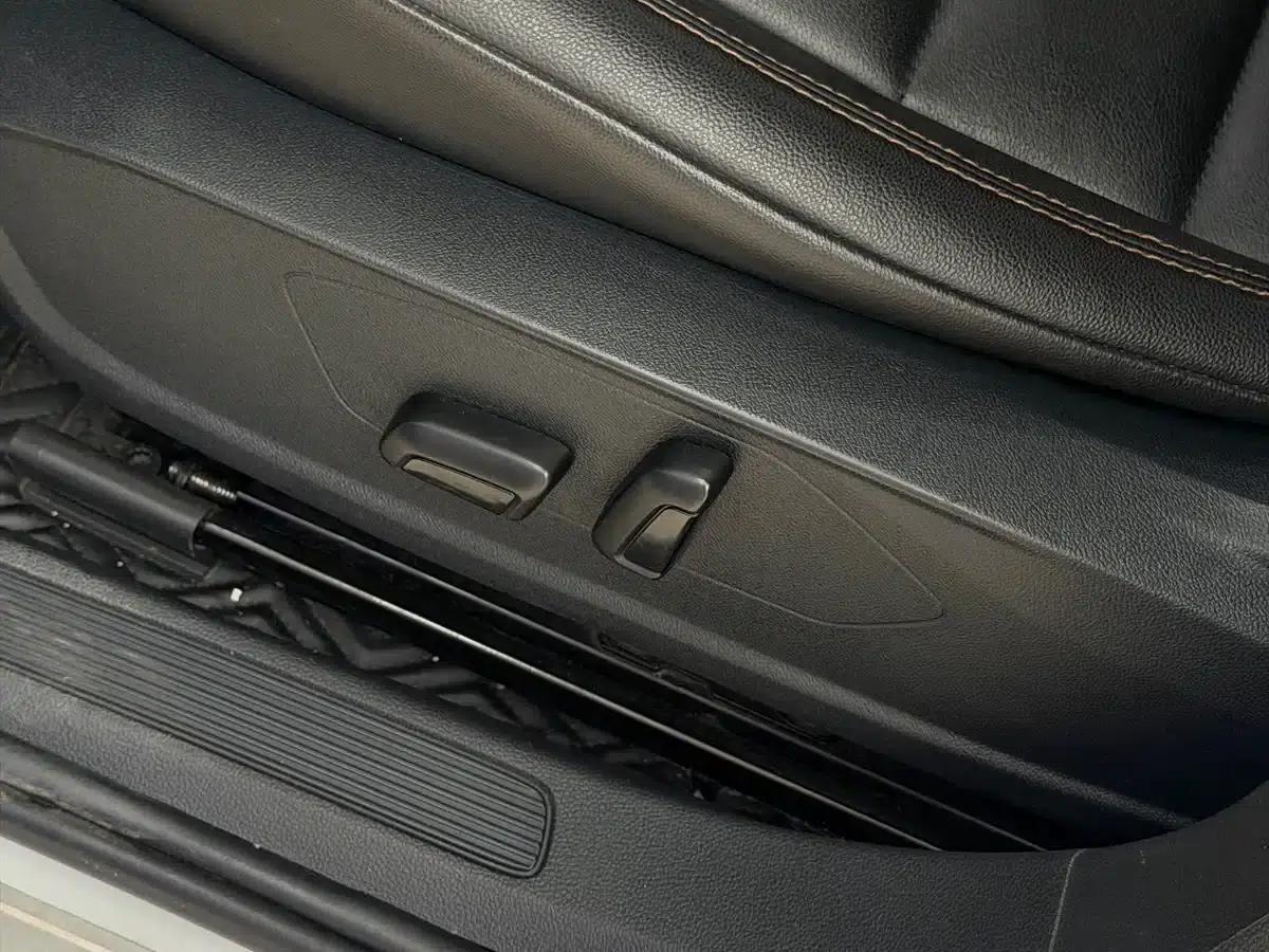 2019 Volkswagen Bora Facelift 280TSI DSG Luxury Model (National V Emission Standard) — миниатюра 27