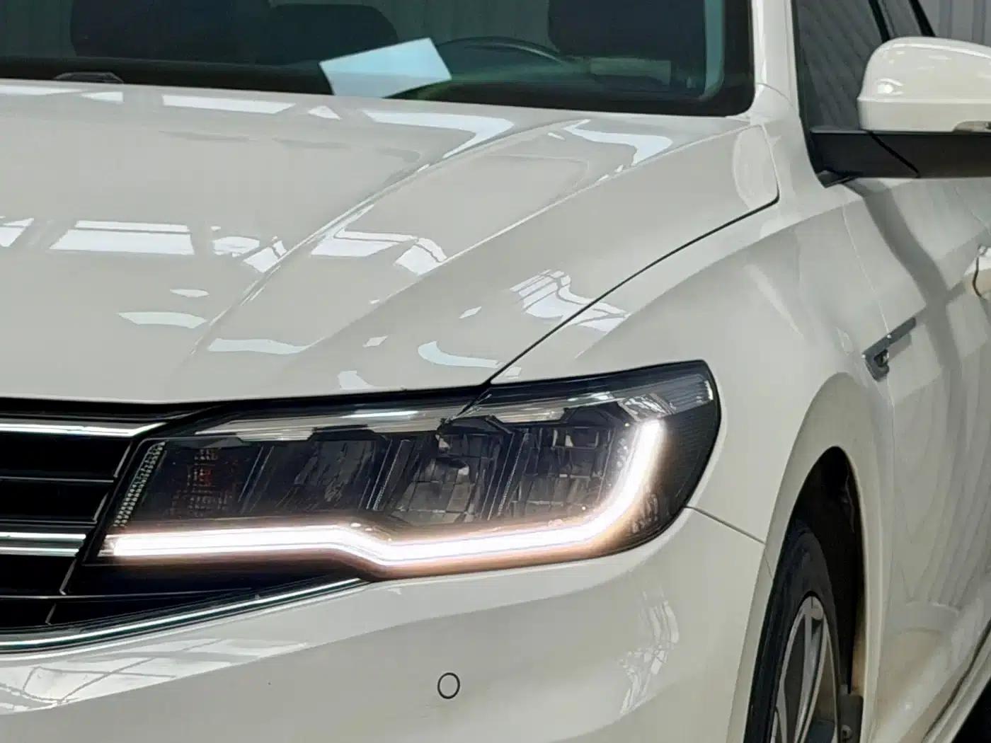 2019 Volkswagen Bora Facelift 280TSI DSG Luxury Model (National V Emission Standard) — миниатюра 5