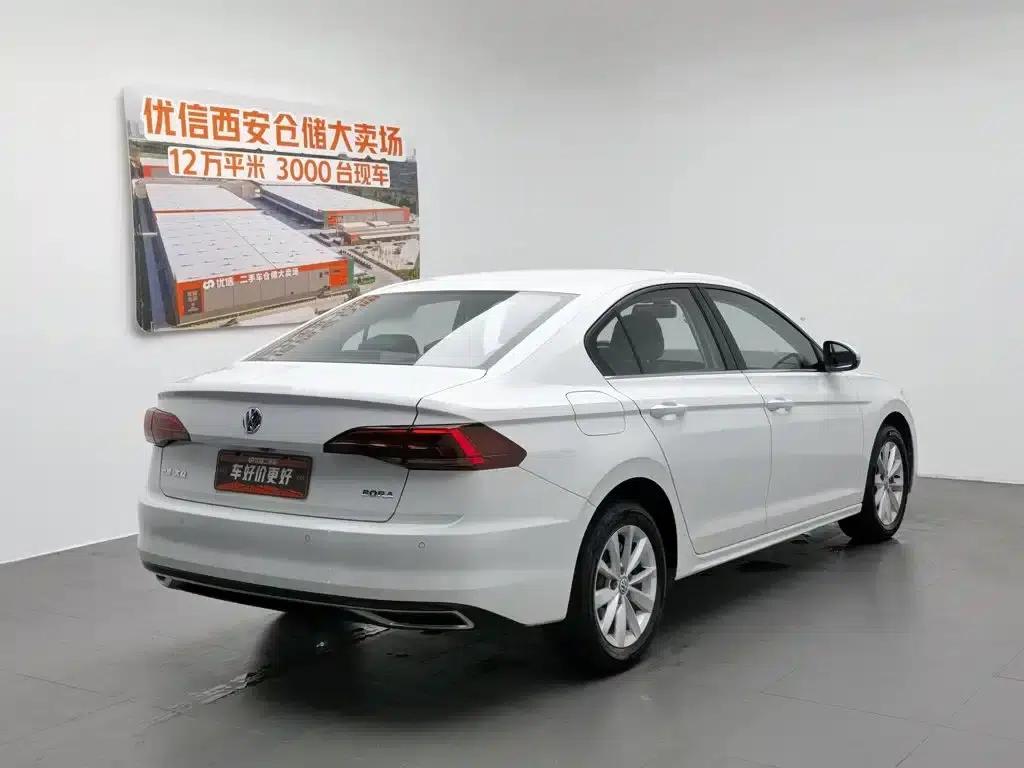 2019 Volkswagen Bora Facelift 1.5L Automatic Elite Model (China VI Emission Standard) — миниатюра 2