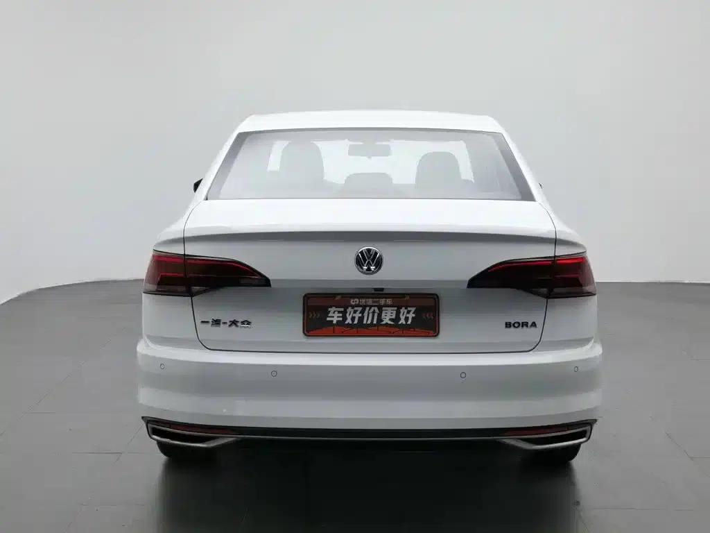 2019 Volkswagen Bora Facelift 1.5L Automatic Elite Model (China VI Emission Standard) — миниатюра 4
