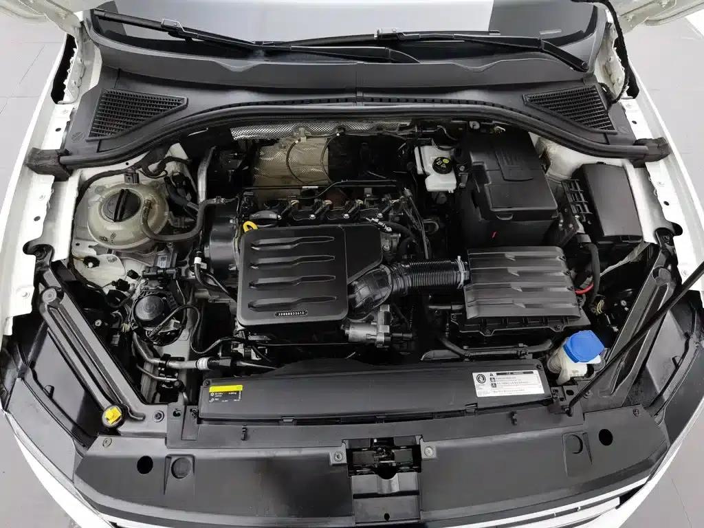 2019 Volkswagen Bora Facelift 1.5L Automatic Elite Model (China VI Emission Standard) — миниатюра 6
