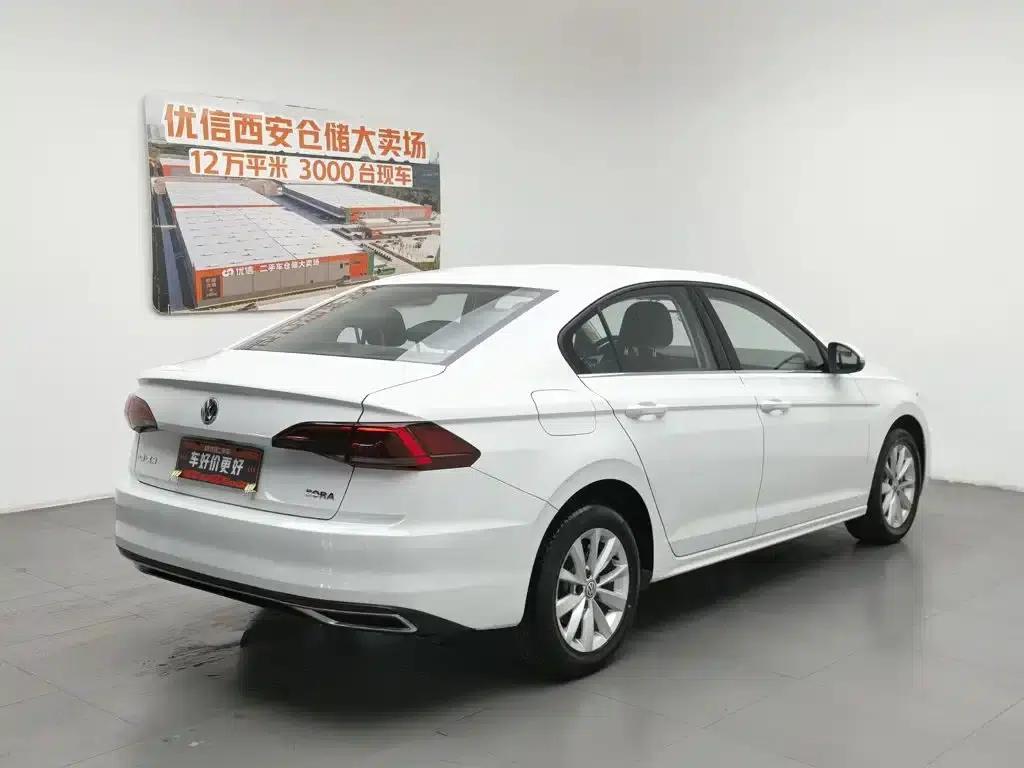 2020 Volkswagen Bora 1.5L Automatic Comfort Model — миниатюра 2