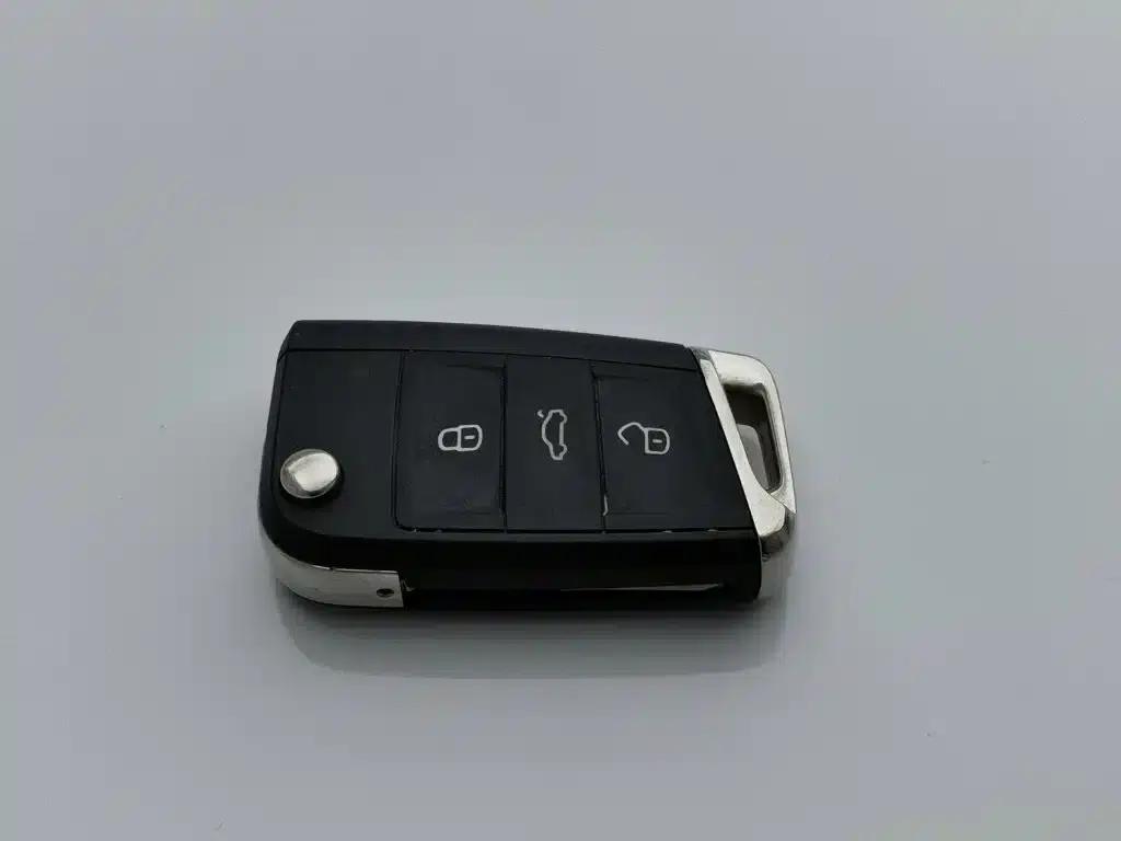 2020 Volkswagen Bora 1.5L Automatic Comfort Model — миниатюра 19