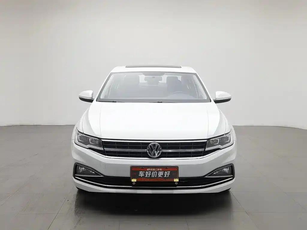 2020 Volkswagen Bora 1.5L Automatic Comfort Model — миниатюра 3