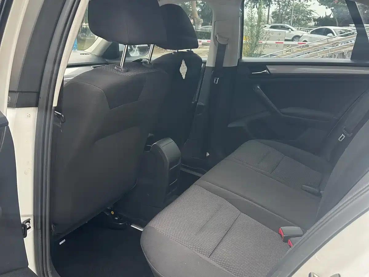 2019 Volkswagen Bora Legend 1.5L Automatic Fashion Model (China VI Emission Standard) — миниатюра 12