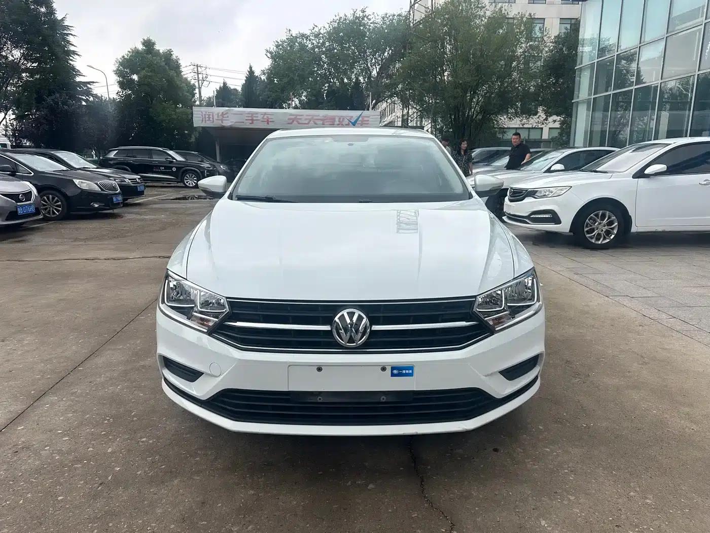 2019 Volkswagen Bora Legend 1.5L Automatic Fashion Model (China VI Emission Standard) — миниатюра 16