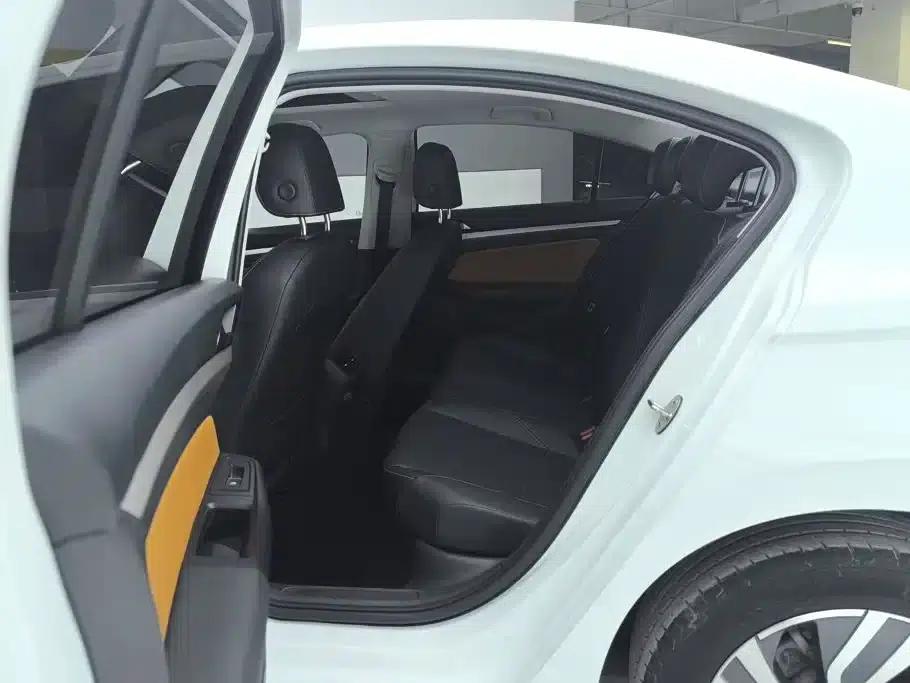 2023 Volkswagen Bora 200TSI DSG Smart Edition — миниатюра 11