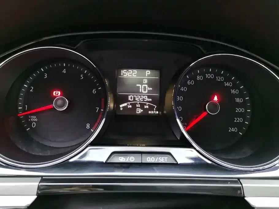 2016 Volkswagen Bora 1.6L Automatic Comfort Model — миниатюра 14