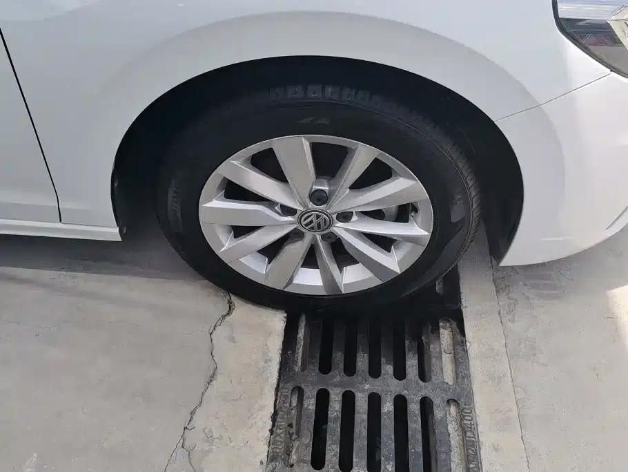 2019 Volkswagen Bora 1.5L Automatic Comfort Model — миниатюра 6
