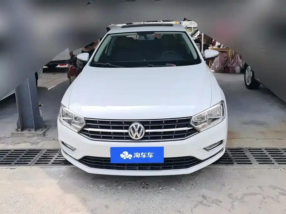 2017 Volkswagen Bora 1.6L Automatic Comfort Model — миниатюра 2