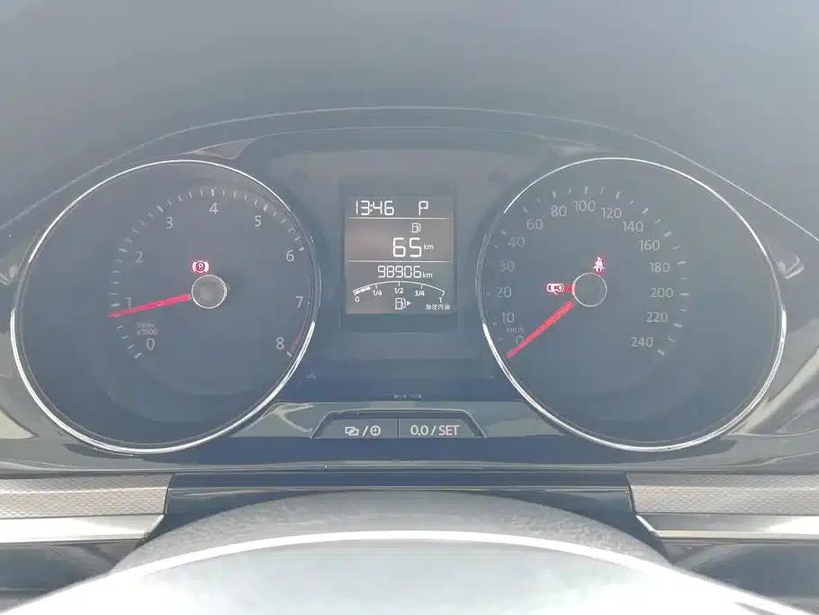 2017 Volkswagen Bora 1.6L Automatic Comfort Model — миниатюра 14