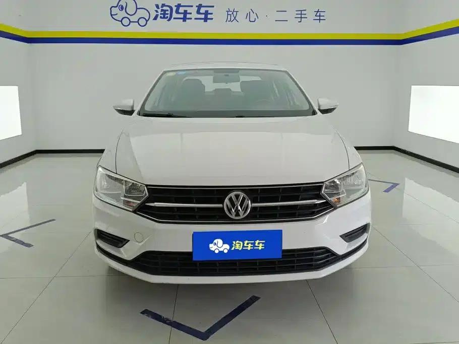 2017 Volkswagen Bora 1.6L Manual Fashion Edition — миниатюра 2