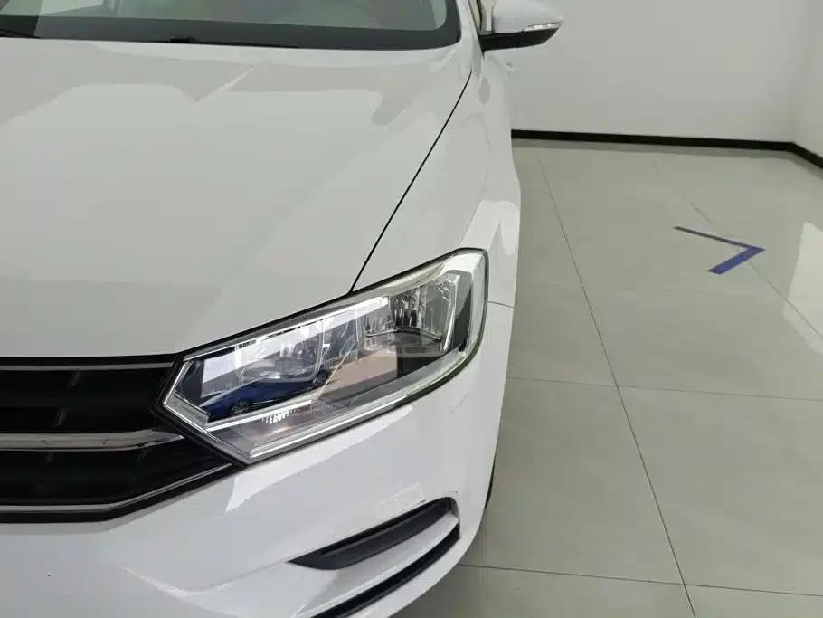 2017 Volkswagen Bora 1.6L Manual Fashion Edition — миниатюра 5