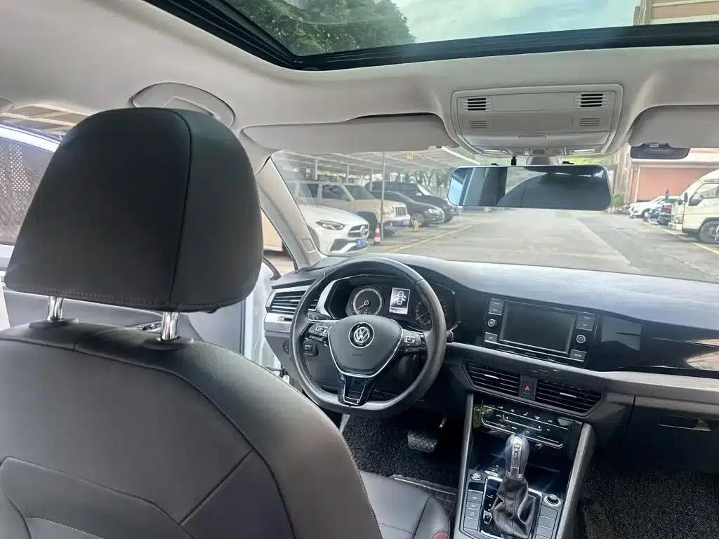2020 Volkswagen Bora 1.5L Automatic Elite — миниатюра 9