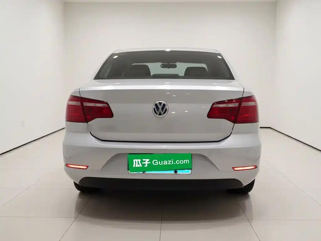 2014 Volkswagen Bora 1.6L Automatic Comfort Model — миниатюра 3