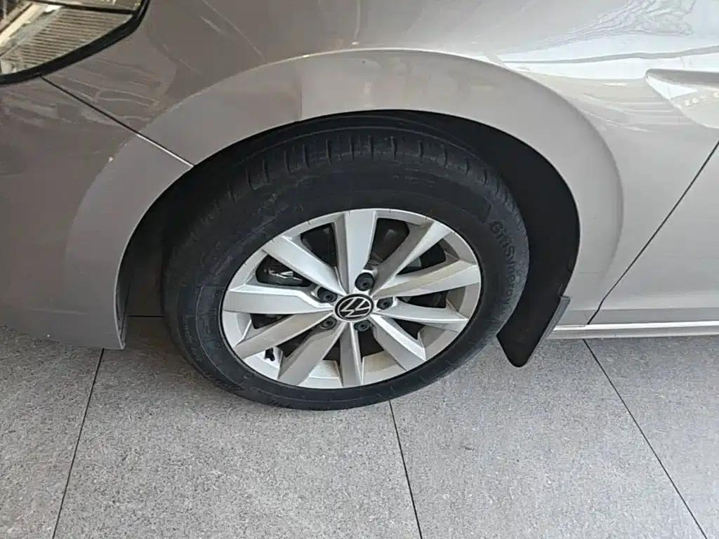 2021 Volkswagen Bora 1.5L Automatic Comfort Smart Connect Edition — миниатюра 23
