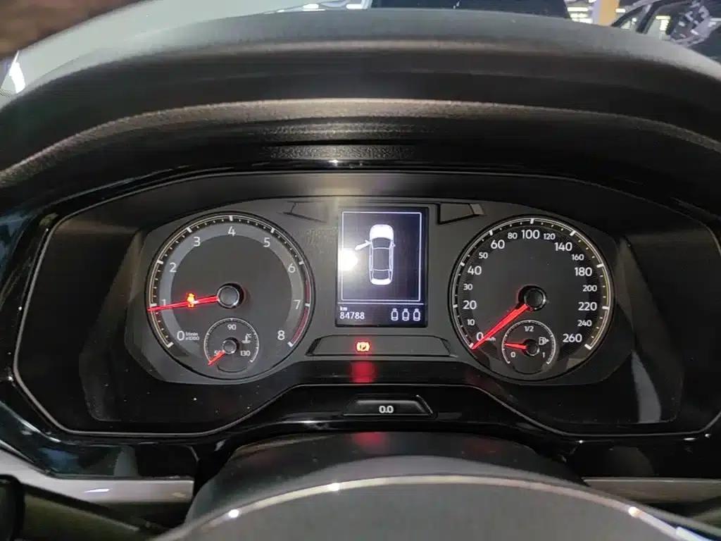 2020 Volkswagen Bora 1.5L Automatic Comfort Model — миниатюра 12