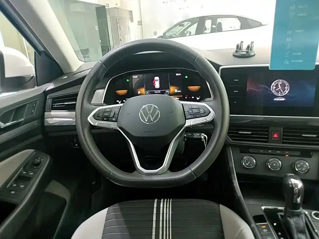 2023 Volkswagen Bora 200TSI DSG Comfort Edition — миниатюра 11