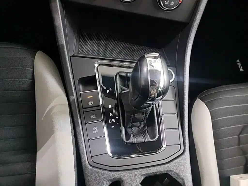 2023 Volkswagen Bora 200TSI DSG Comfort Edition — миниатюра 14