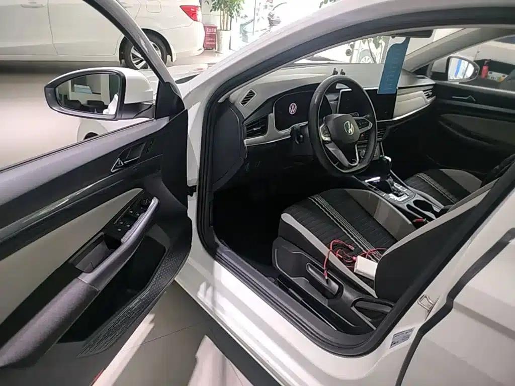 2023 Volkswagen Bora 200TSI DSG Comfort Edition — миниатюра 16