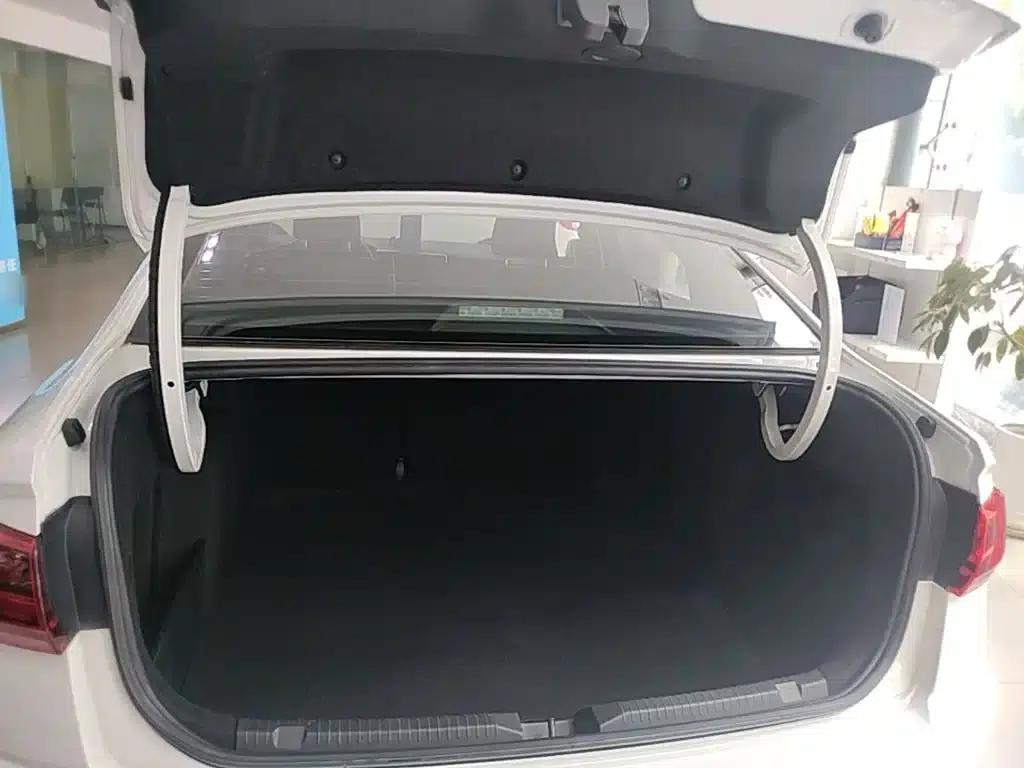 2023 Volkswagen Bora 200TSI DSG Comfort Edition — миниатюра 19