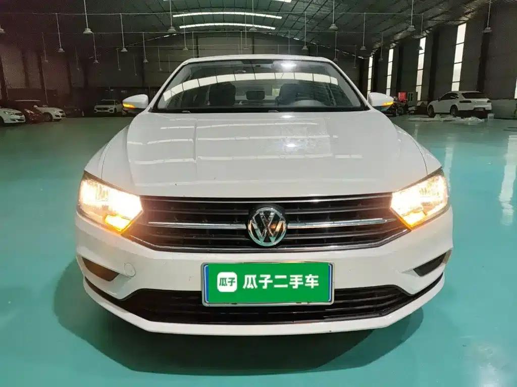 2019 Volkswagen Bora Facelift: Bora Legend 1.5L Automatic Fashion Model (China VI Emission Standard) — миниатюра 3