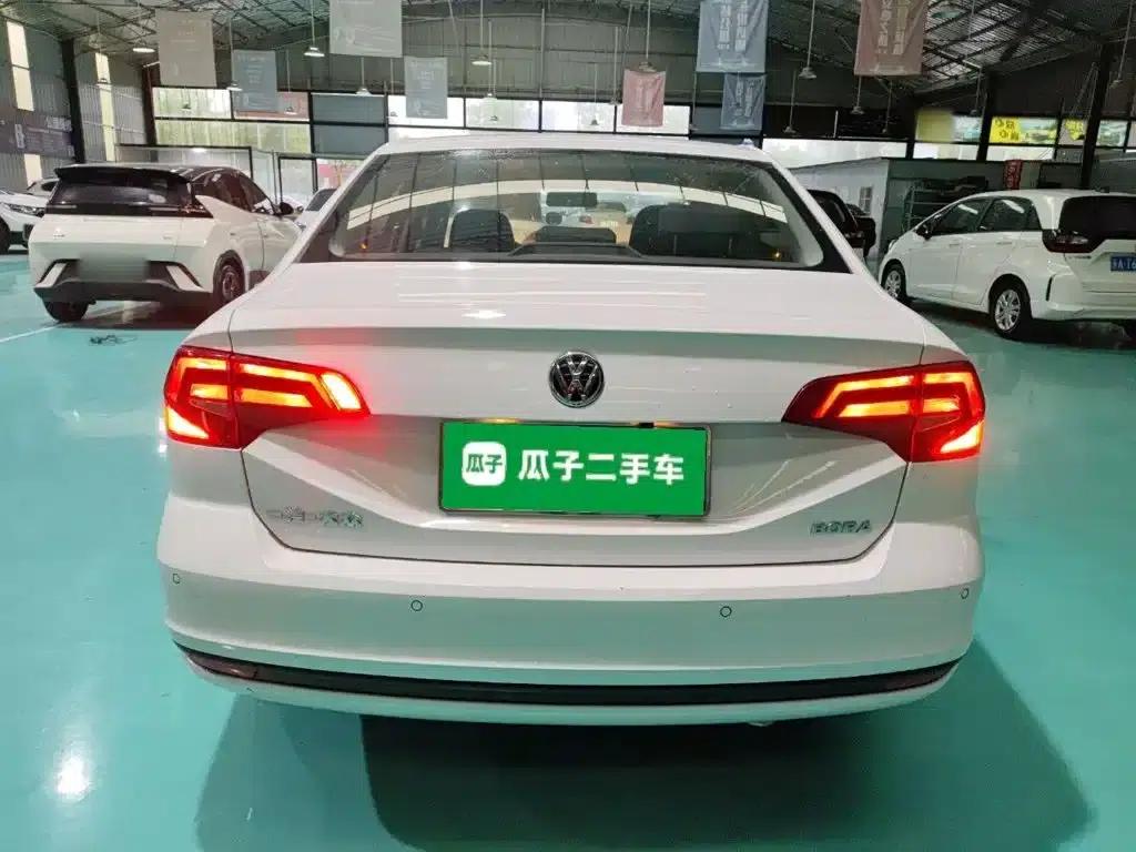 2019 Volkswagen Bora Facelift: Bora Legend 1.5L Automatic Fashion Model (China VI Emission Standard) — миниатюра 4