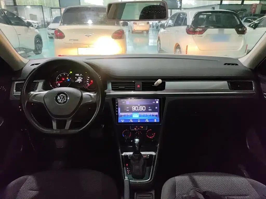 2019 Volkswagen Bora Facelift: Bora Legend 1.5L Automatic Fashion Model (China VI Emission Standard) — миниатюра 6