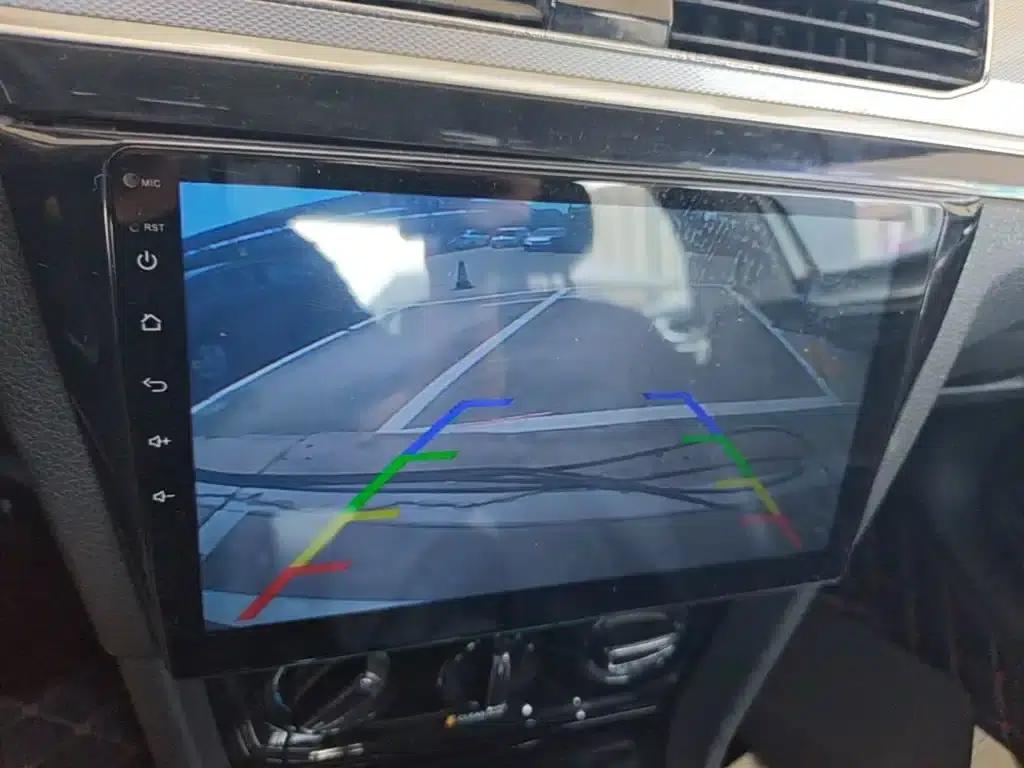 2017 Volkswagen Bora 1.6L Automatic Comfort Model — миниатюра 13