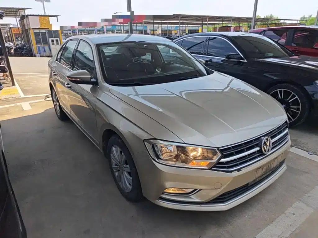 2017 Volkswagen Bora 1.6L Automatic Comfort Model — миниатюра 4