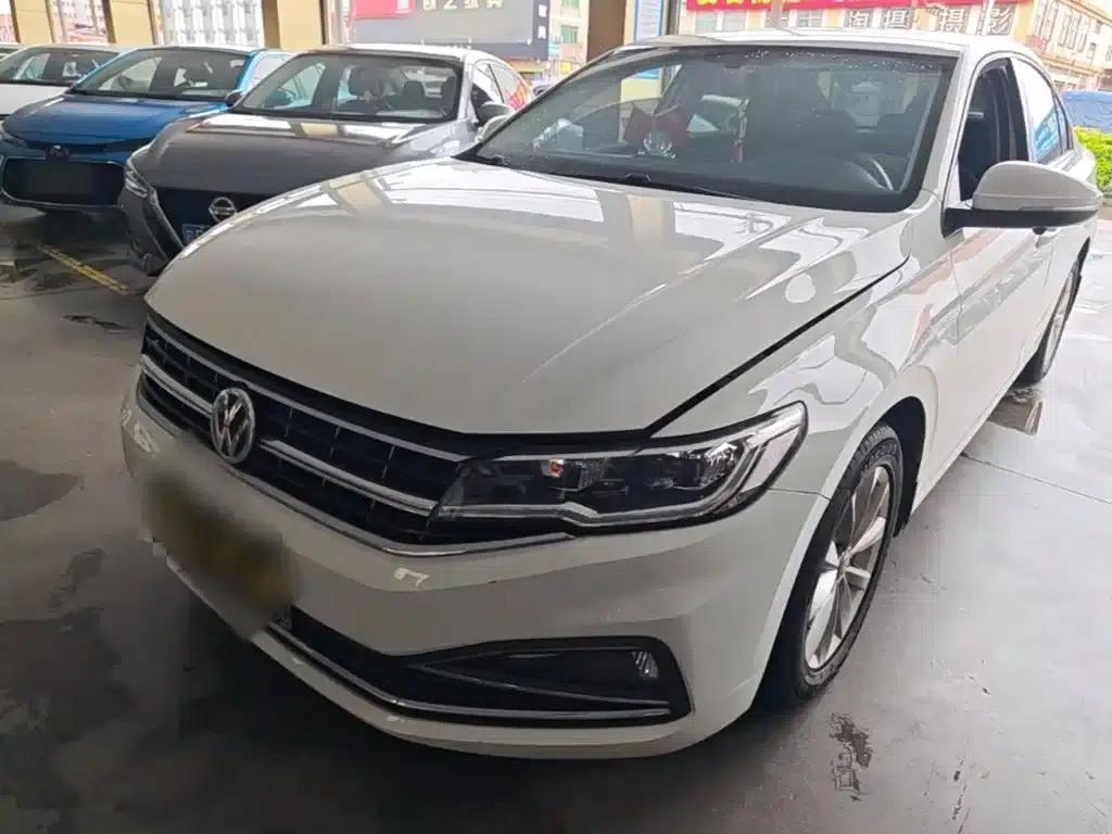 2020 Volkswagen Bora 1.5L Automatic Elite — миниатюра 2