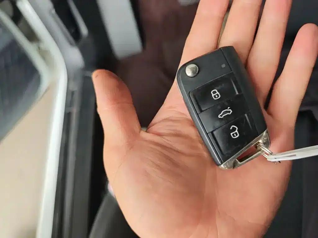 2020 Volkswagen Bora 1.5L Automatic Elite — миниатюра 9