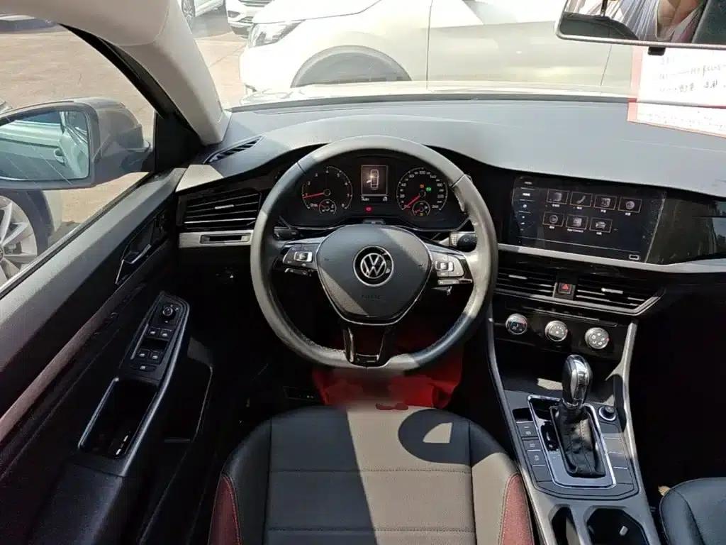 2021 Volkswagen Bora 1.5L Automatic Comfort Smart Connect Edition — миниатюра 11