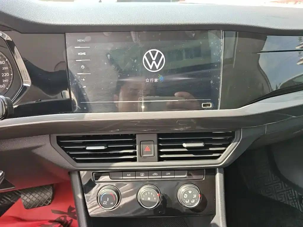 2021 Volkswagen Bora 1.5L Automatic Comfort Smart Connect Edition — миниатюра 13