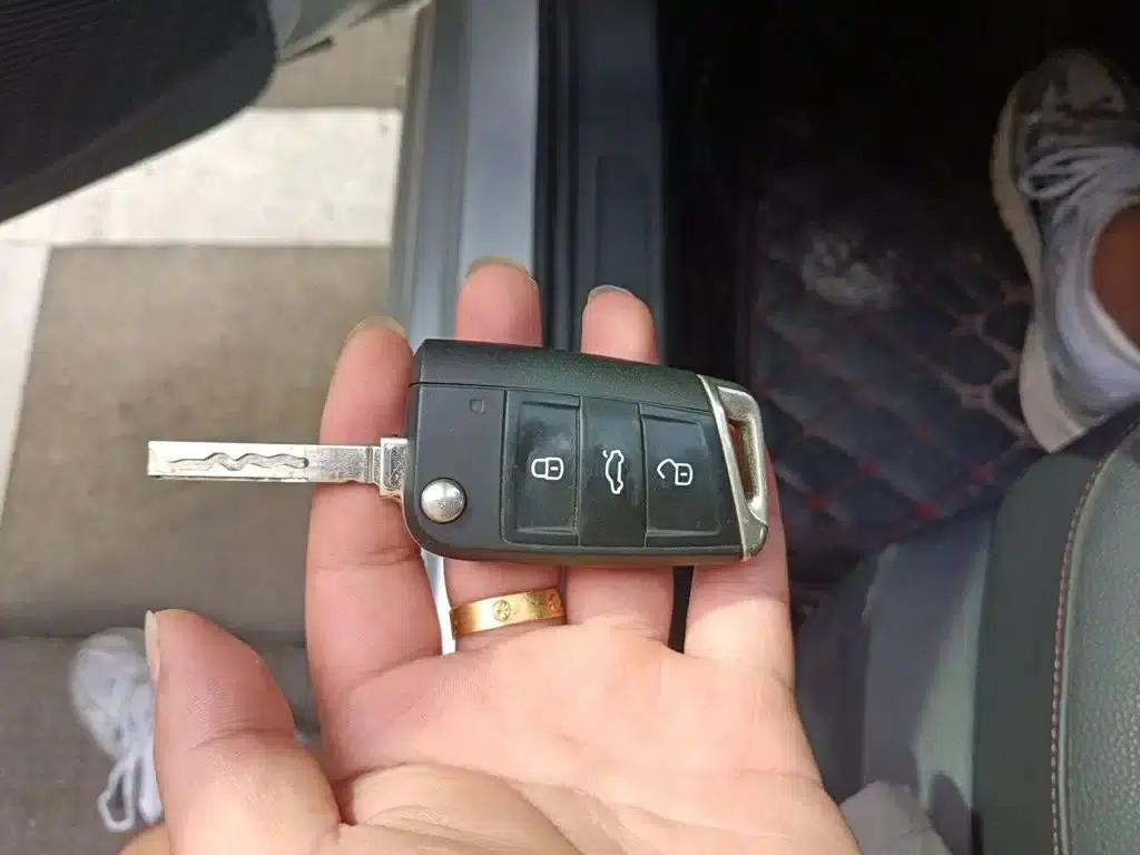 2020 Volkswagen Bora 1.5L Manual Comfort Model — миниатюра 12