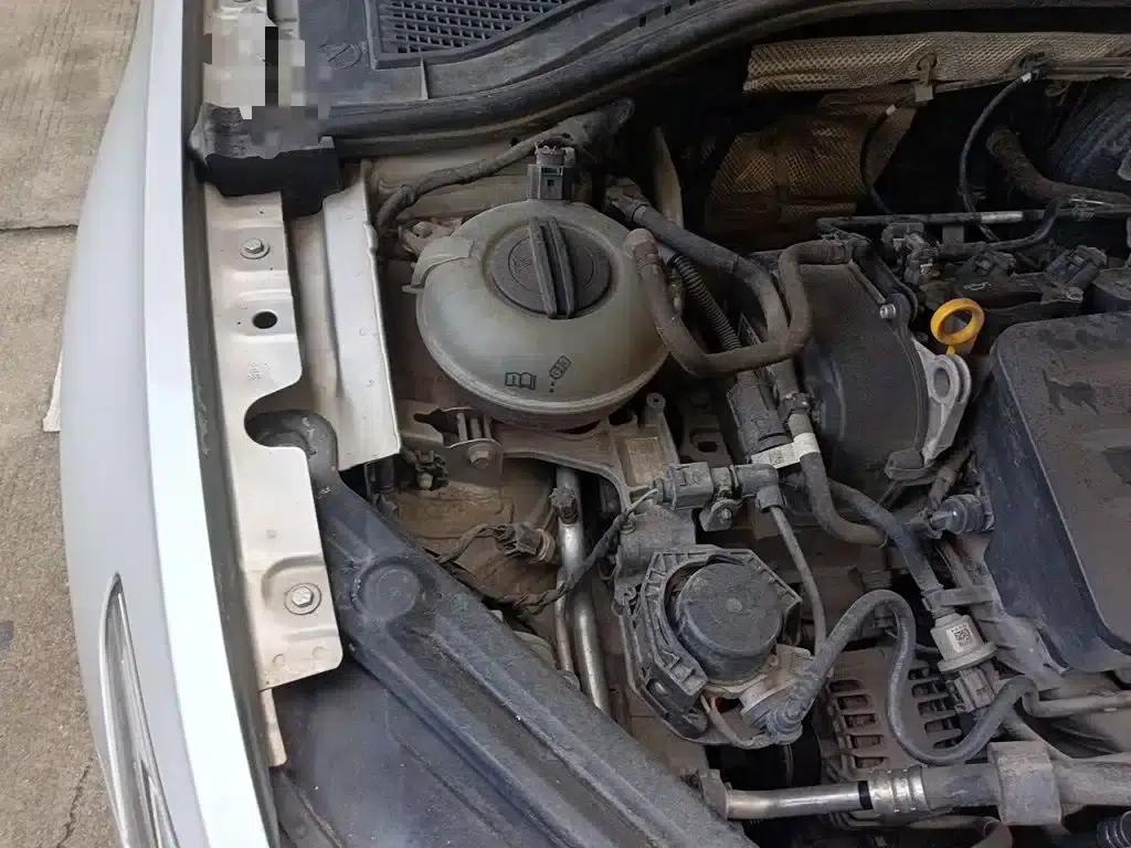 2020 Volkswagen Bora 1.5L Manual Comfort Model — миниатюра 21