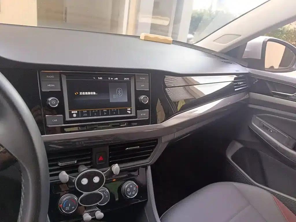 2020 Volkswagen Bora 1.5L Manual Comfort Model — миниатюра 6