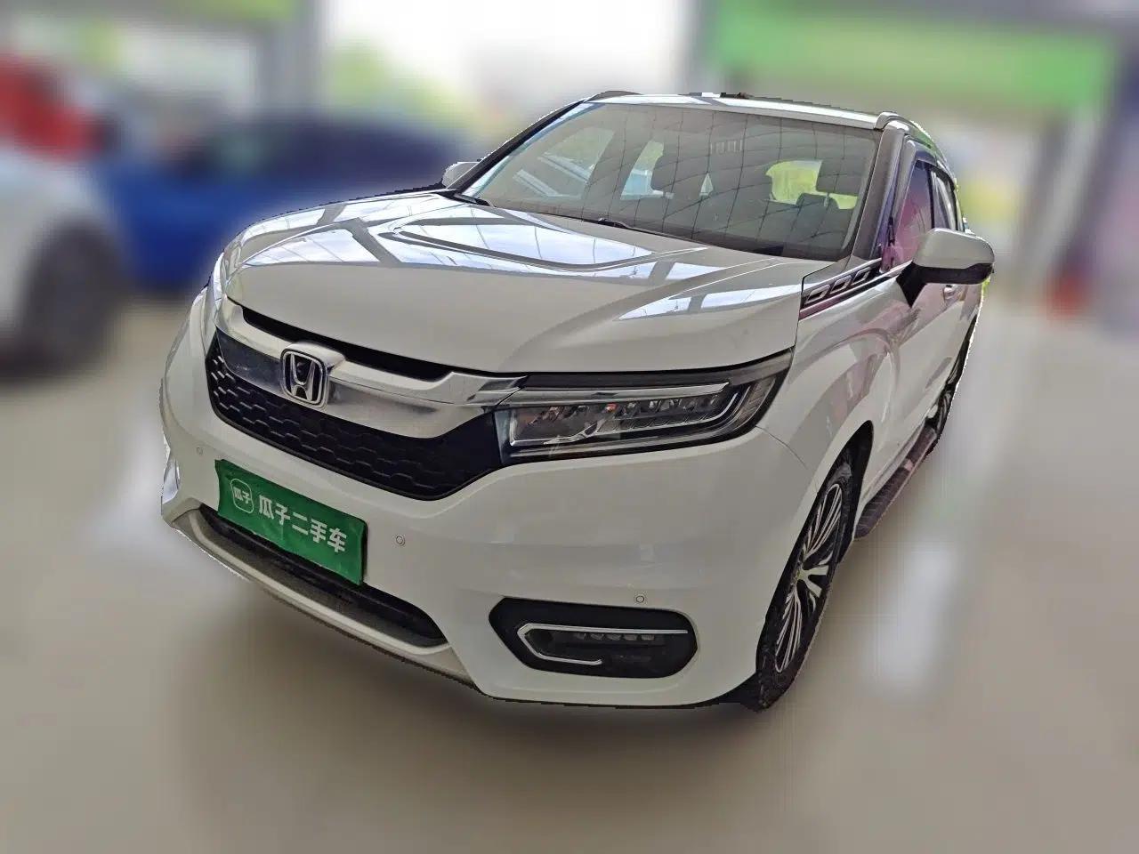 Honda Avancier 2017 370TURBO Four-Wheel Drive Prestige Edition — миниатюра 1