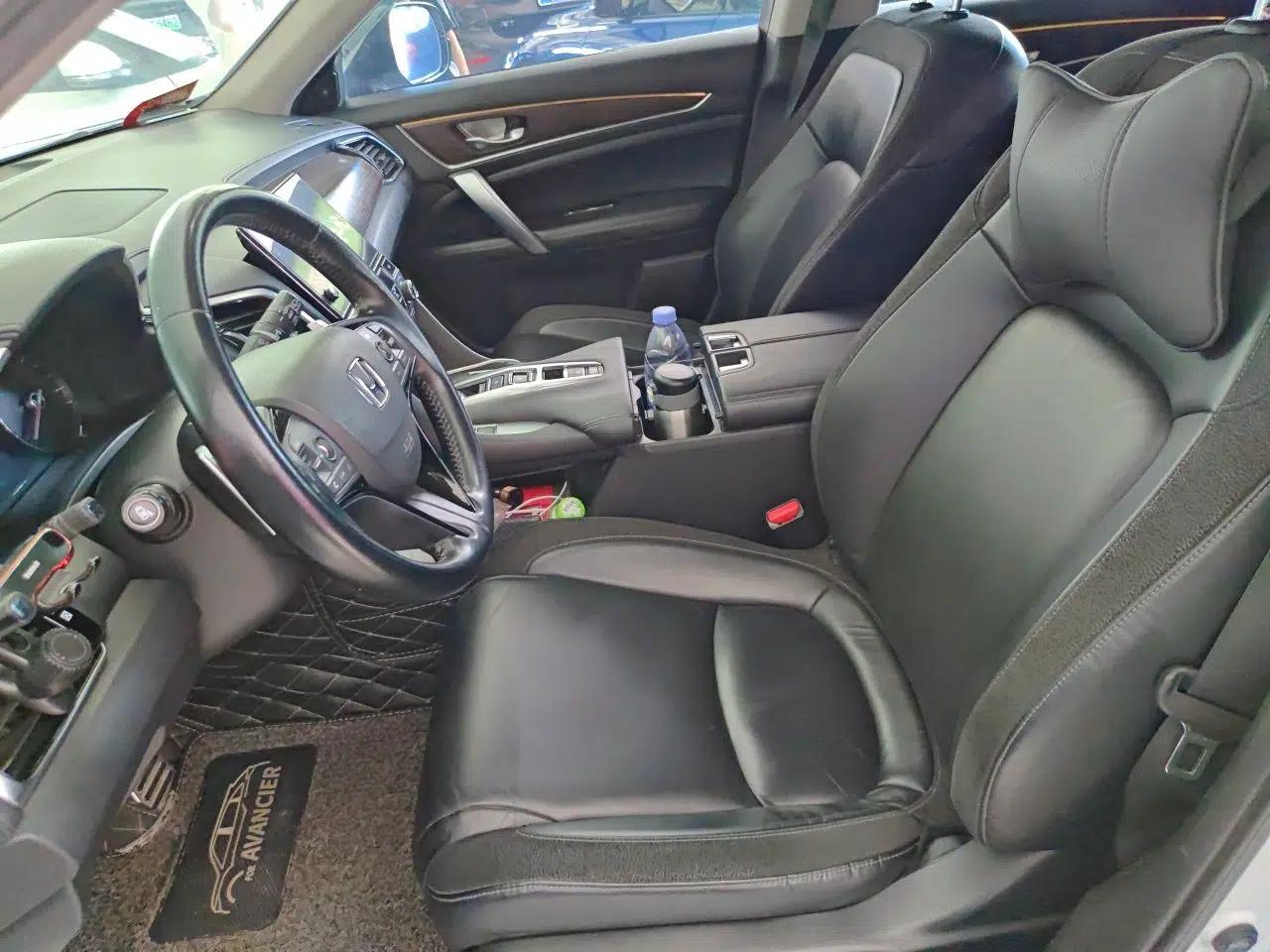 Honda Avancier 2017 370TURBO Four-Wheel Drive Prestige Edition — миниатюра 15