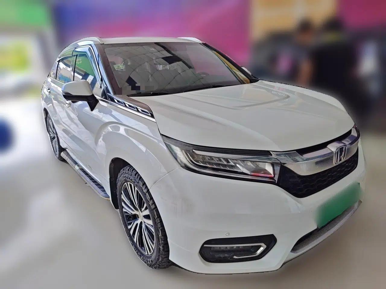 Honda Avancier 2017 370TURBO Four-Wheel Drive Prestige Edition — миниатюра 3