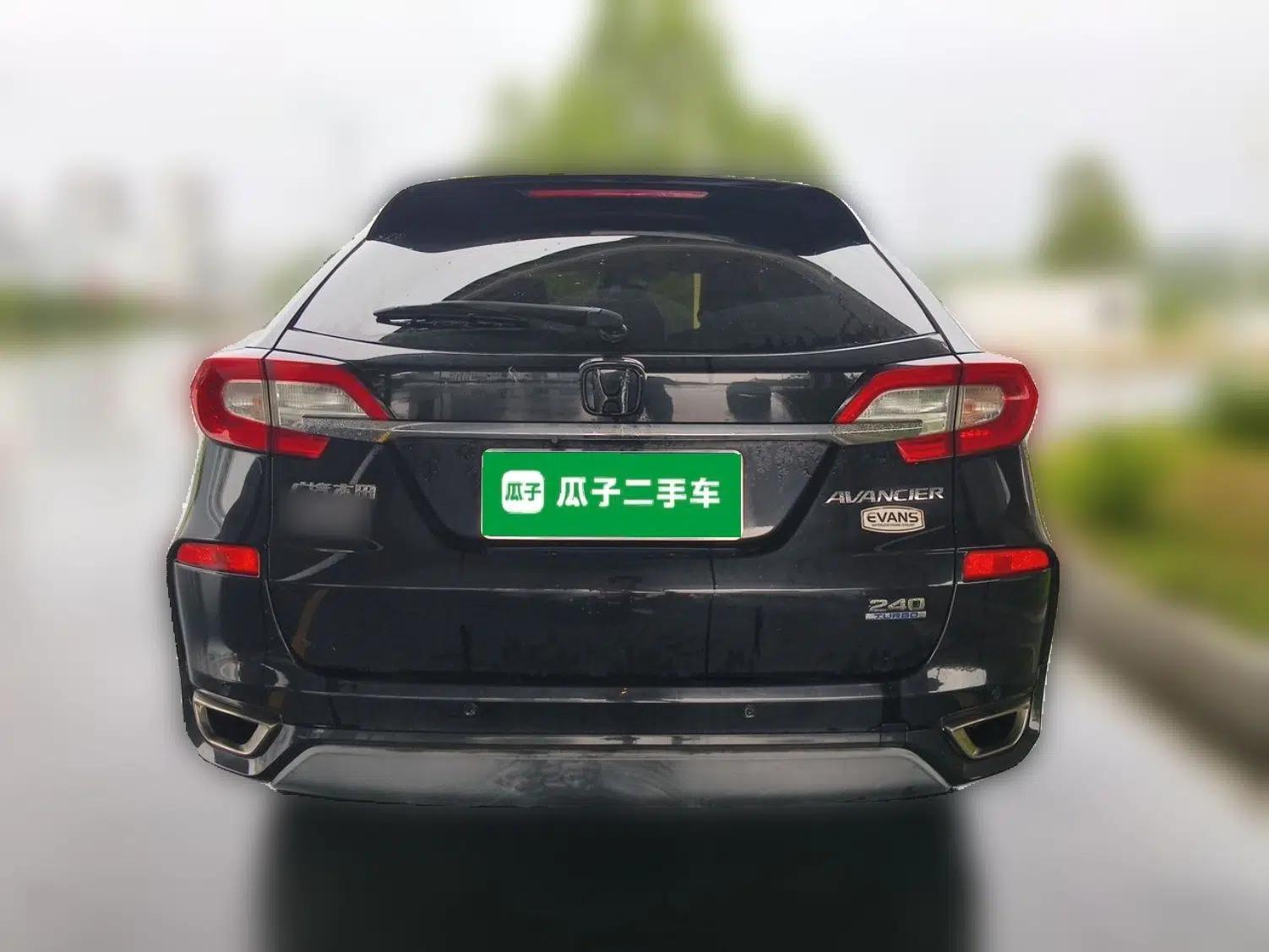 Honda Avancier 2017 240TURBO Two-Wheel Drive Luxury Edition — миниатюра 5