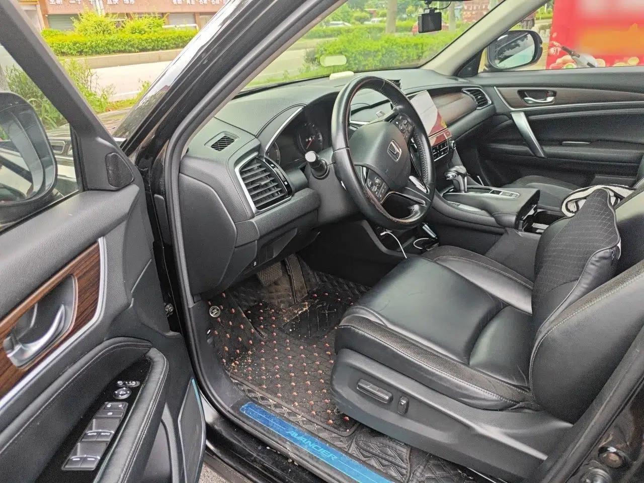 Honda Avancier 2017 240TURBO Two-Wheel Drive Comfort Version — миниатюра 16