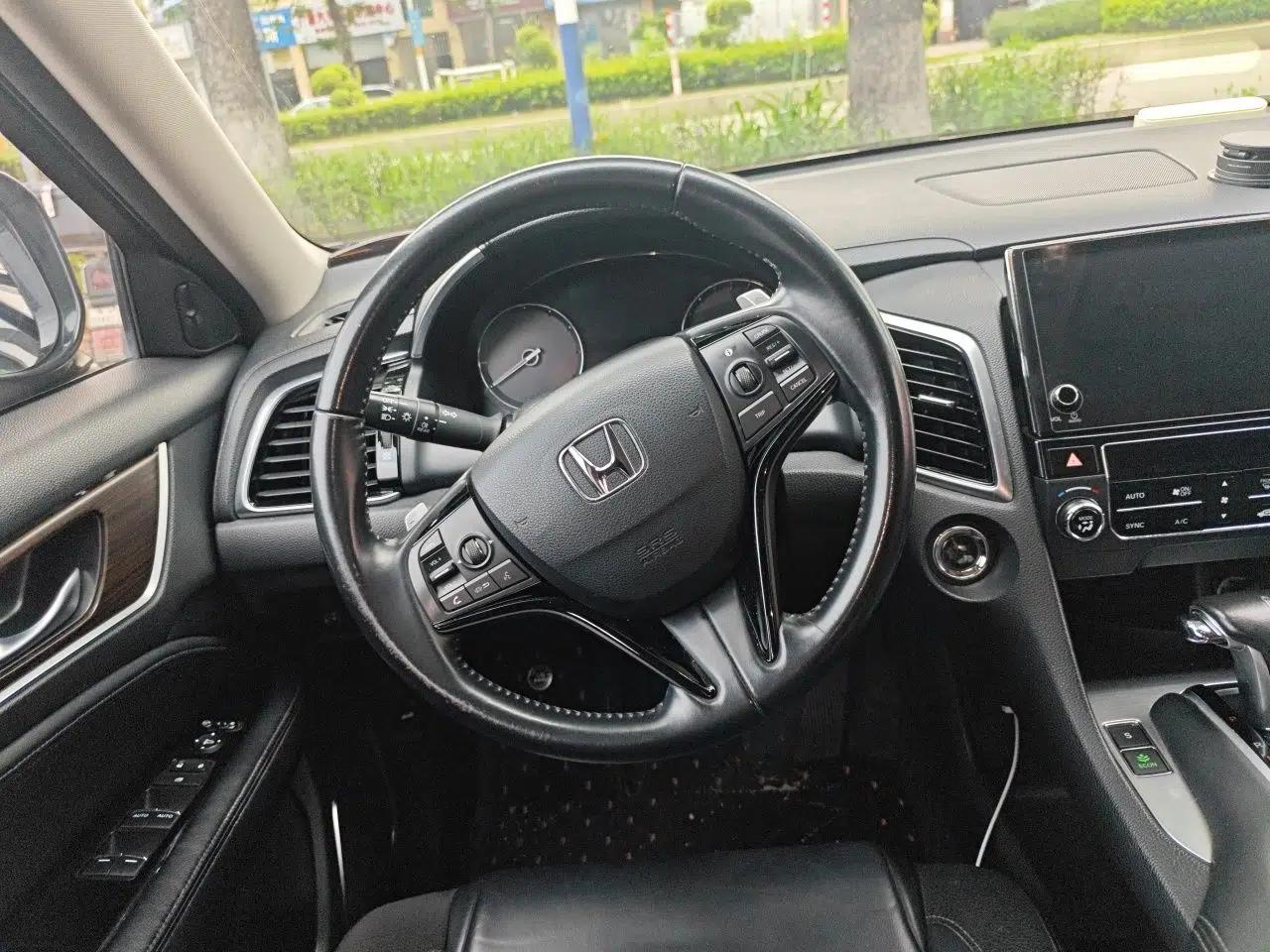 Honda Avancier 2017 240TURBO Two-Wheel Drive Comfort Version — миниатюра 10