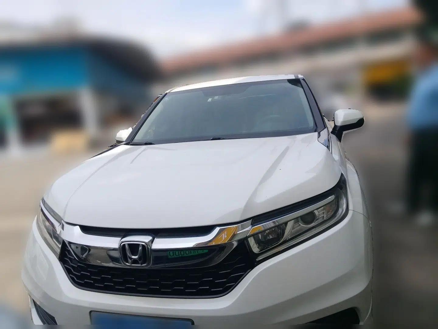 Honda Avancier 2017 240TURBO Two-Wheel Drive Elite Edition — миниатюра 2