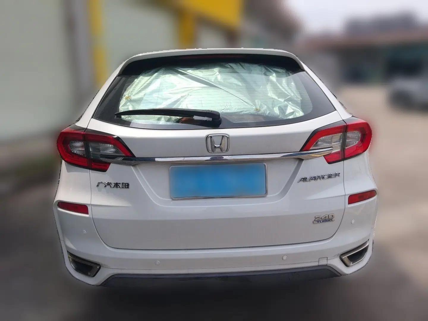 Honda Avancier 2017 240TURBO Two-Wheel Drive Elite Edition — миниатюра 5