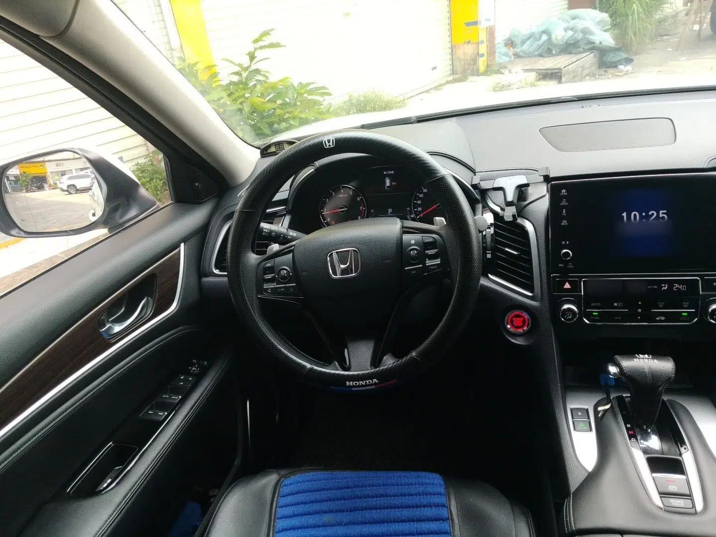 Honda Avancier 2017 240TURBO Two-Wheel Drive Elite Edition — миниатюра 10