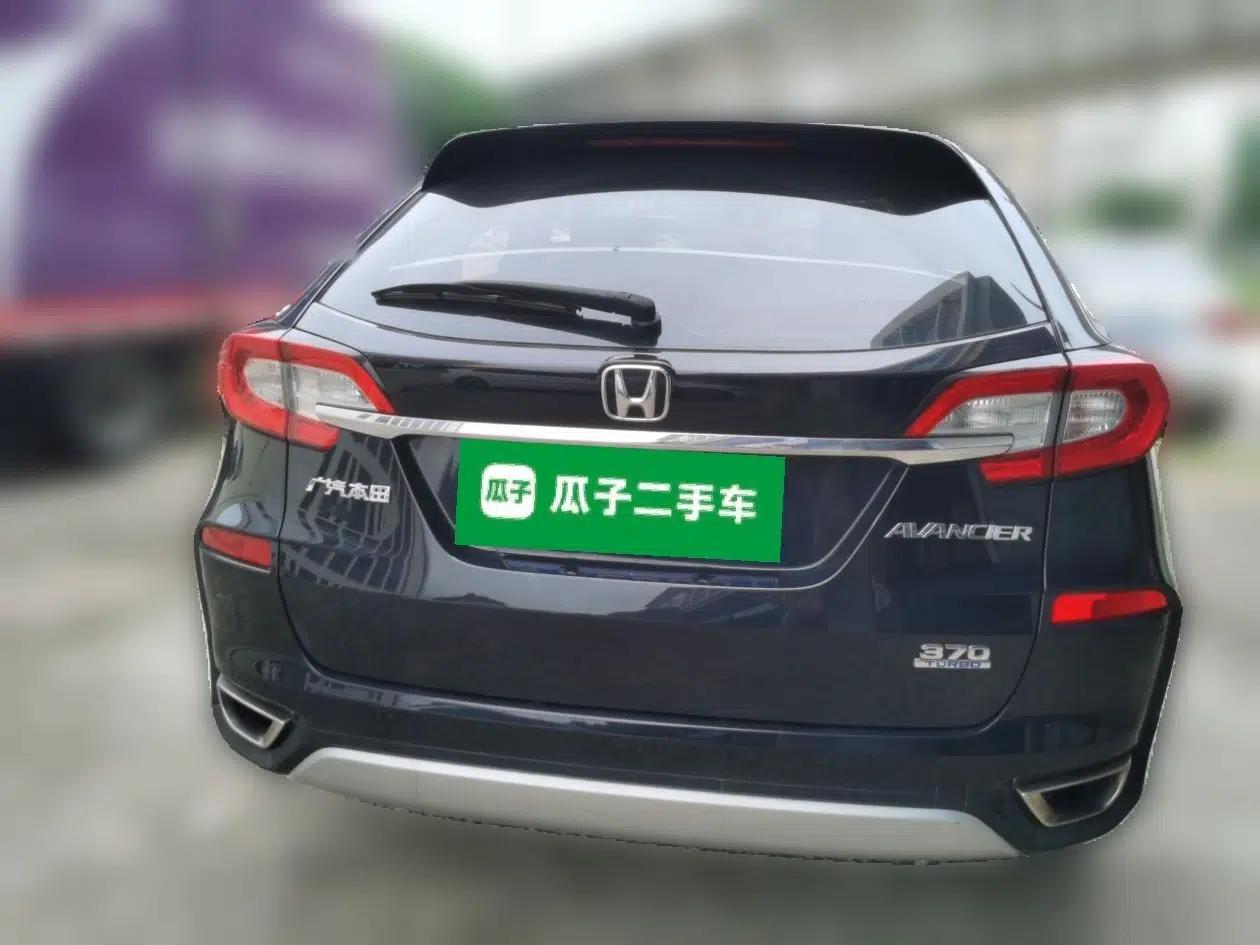 Honda Avancier 2017 370TURBO 2WD Luxury Edition — миниатюра 5