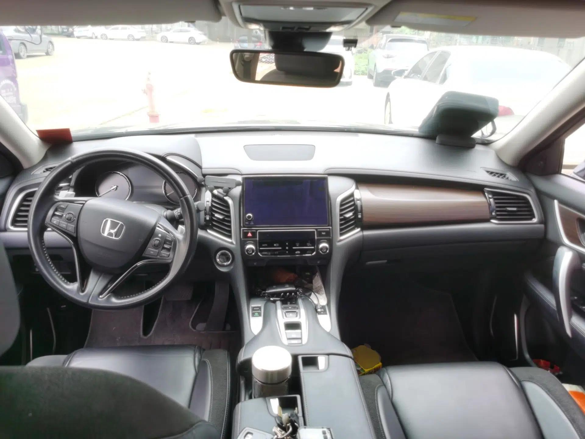 Honda Avancier 2017 370TURBO 2WD Luxury Edition — миниатюра 9